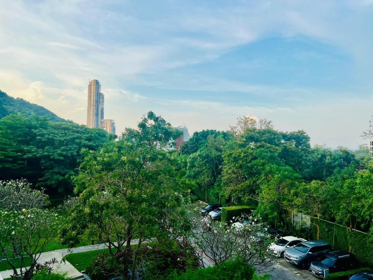 Unixx Condo Pattaya Near Walking Street Exterior photo